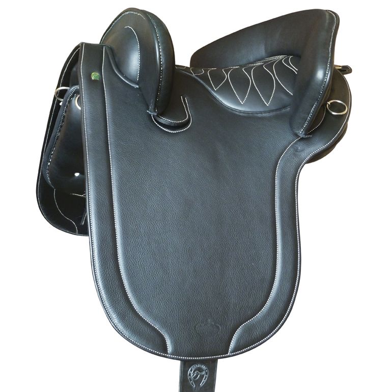 Spanish Royal Saddle